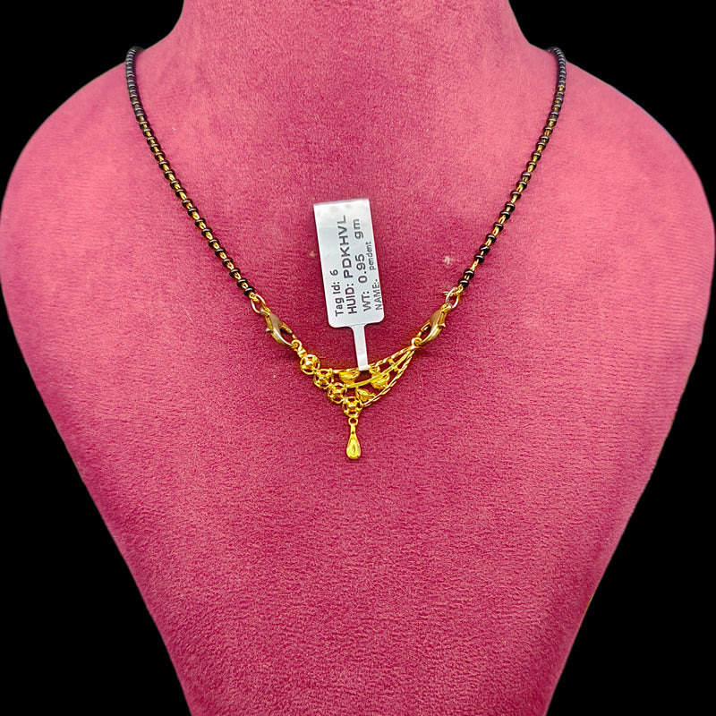 GPM22K- (PDKHVL)-(WGT: 0.950 GM APPROX) BIS CERTIFIED HUID HALLMARK 22KT GOLD PENDANT MANGALSUTRA 1 PIECE WITH TASSEL.