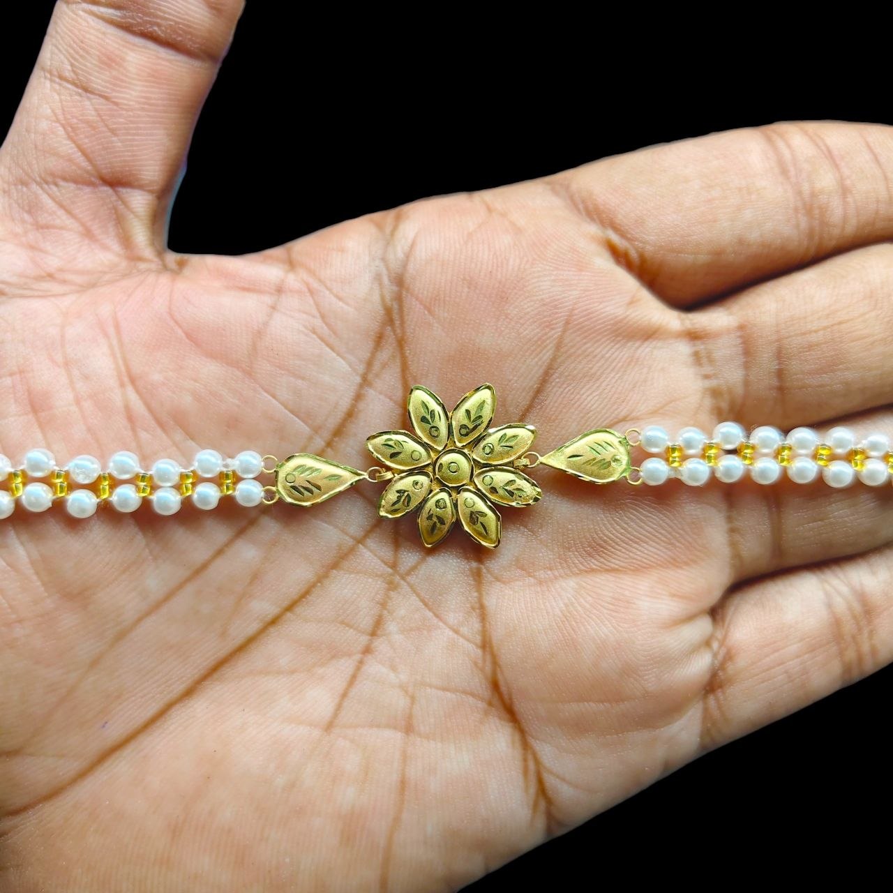 GOLD WRISTLET- (WGT: 0.800 GM APPROX) BIS CERTIFIED HUID HALLMARK 375 9KT GOLD WRISTLET (BRACELET) WITH MOTI CHAIN FOR WOMEN (ADJUSTABLE SIZE).