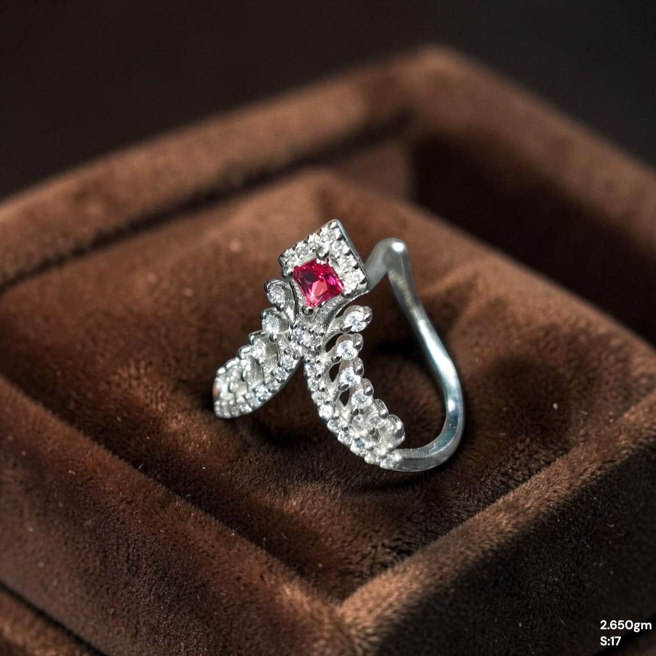 SILVER RING- SIZE:17 (WGT: 2.650 GM APPROX) HALLMARK 925 SILVER FINGER RING 1 PIECE FOR WOMEN (V RING BANKOK IMPORTED DESIGN)- NON EXCHANGEABLE -(SOLD ON MRP).