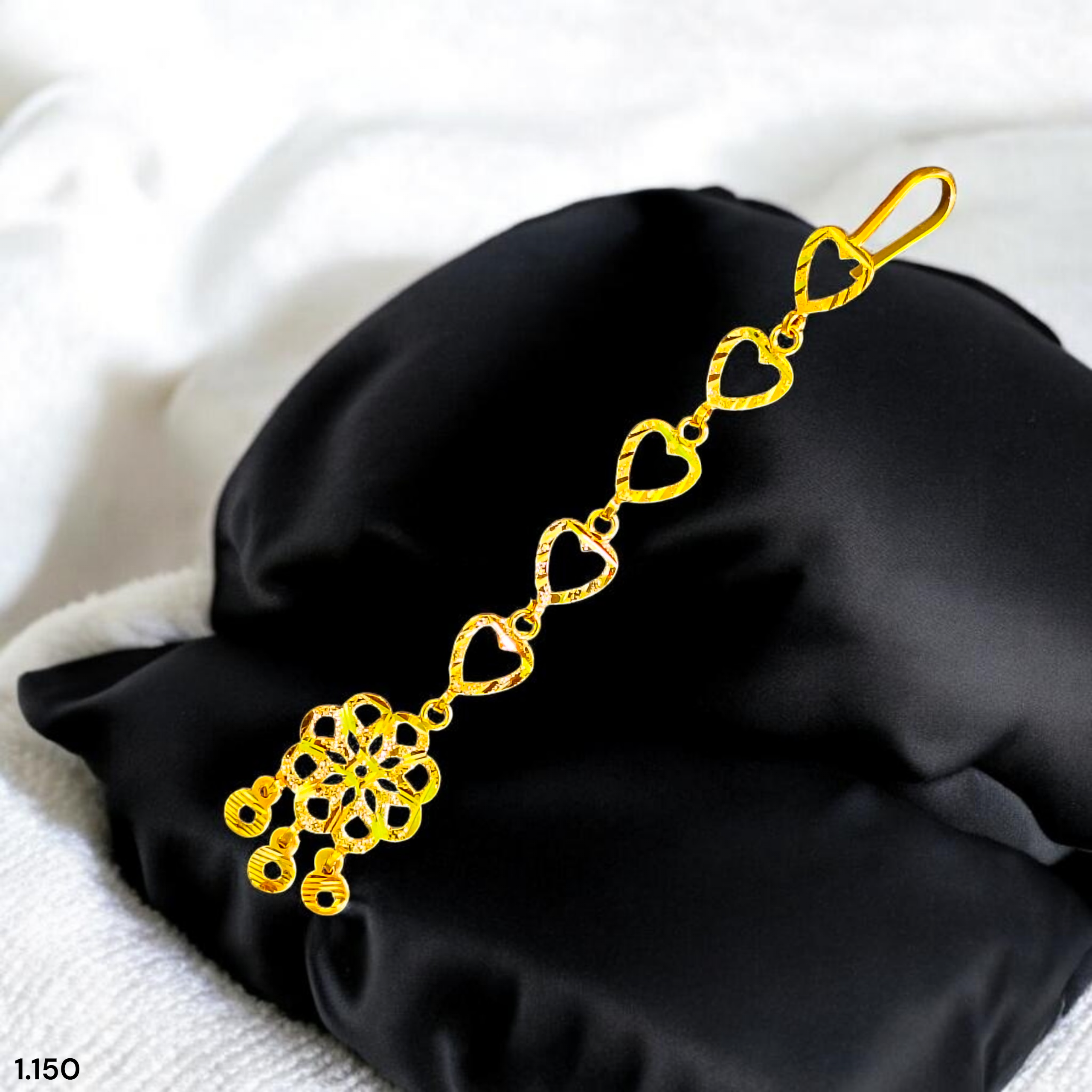 GOLD TICKLY- BIS CERTIFIED WGT: 1.150 GM APPROX HUID HALLMARK 375 9KT GOLD TICKLY (MANGTIKA) 1 PIECE FOR MARRIAGE.