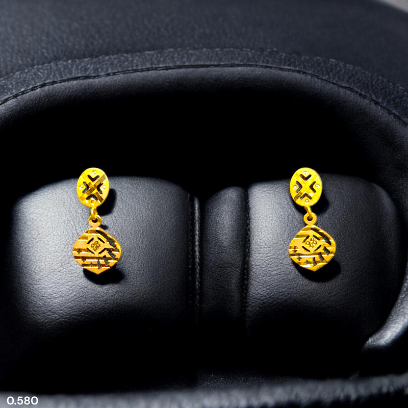 GOLD EARRINGS- WGT: 0.580 GM APPROX BIS CERTIFIED HUID HALLMARK 9KT GOLD EARRINGS 1 PAIR FOR WOMEN.