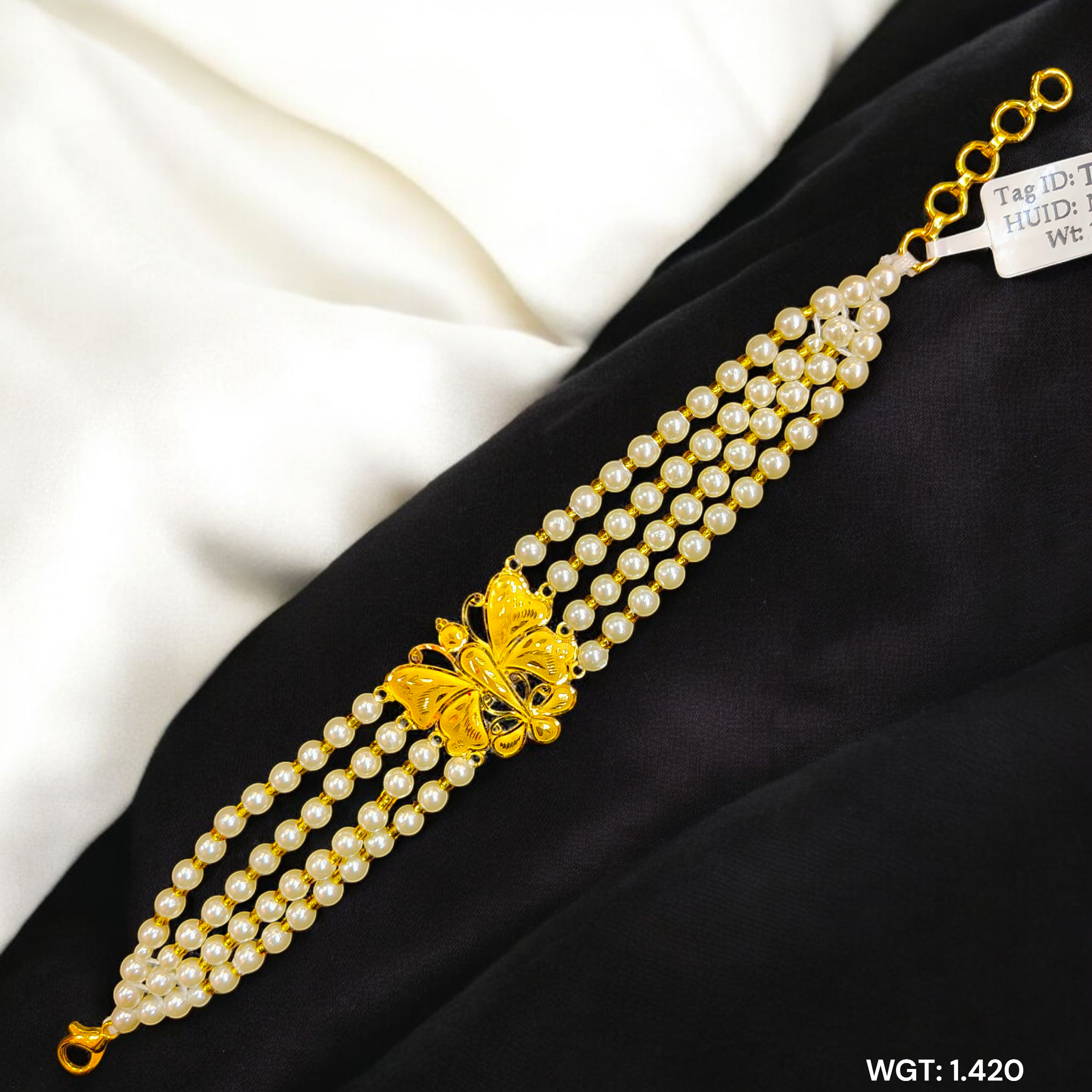 (GMW) RAJLAXMI WGT: 1.420 GM APPROX HUID HALLMARK 916 22KT GOLD MANTASHA WITH PEARL CHAIN FOR WOMEN.