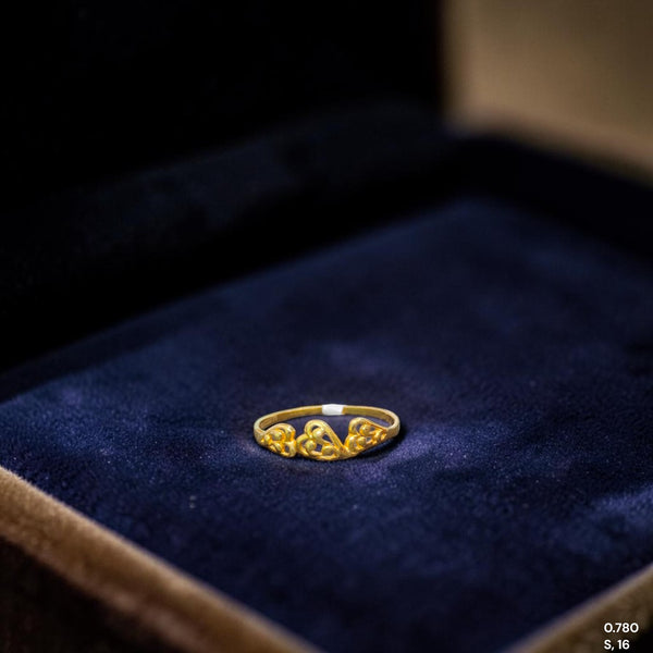 LADIES RING- (SIZE: 16) WGT: 0.780 GM APPROX 14KT HALLMARK GOLD RING FOR WOMEN 1 PIECE.