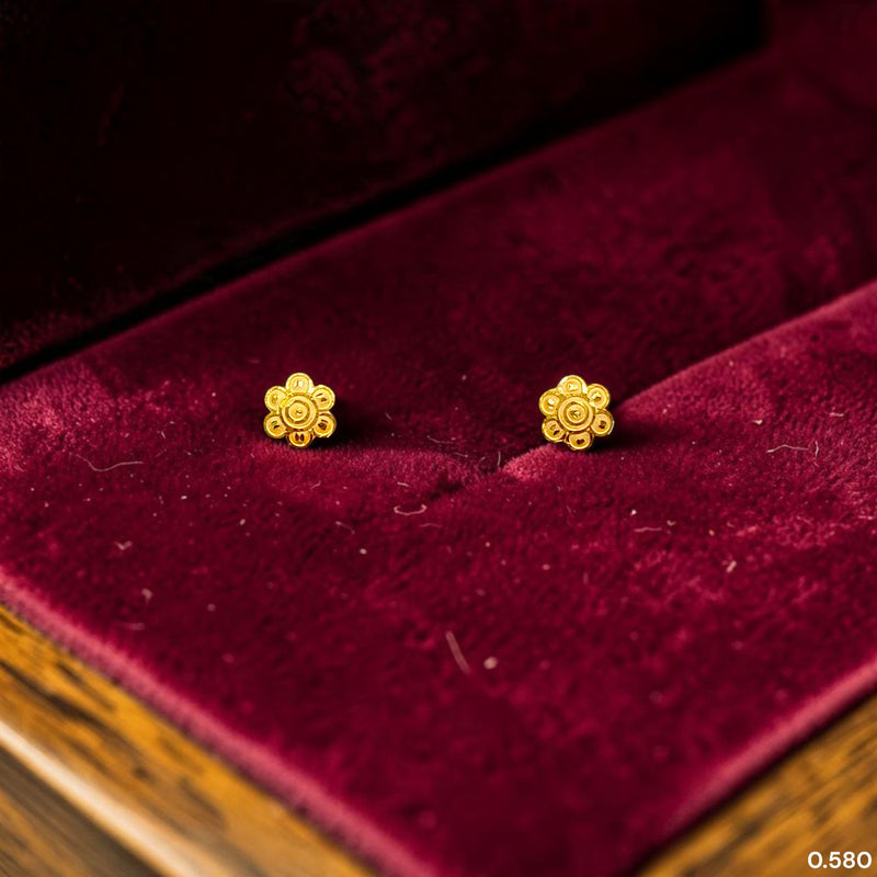GOLD TOPS- (ANCGV4)-(JZGAJX) (WGT: 0.580 GM APPROX) BIS CERTIFIED HUID HALLMARK 375 9KT GOLD TOPS 1 PAIR BEST FOR MARRIAGE GIFT.