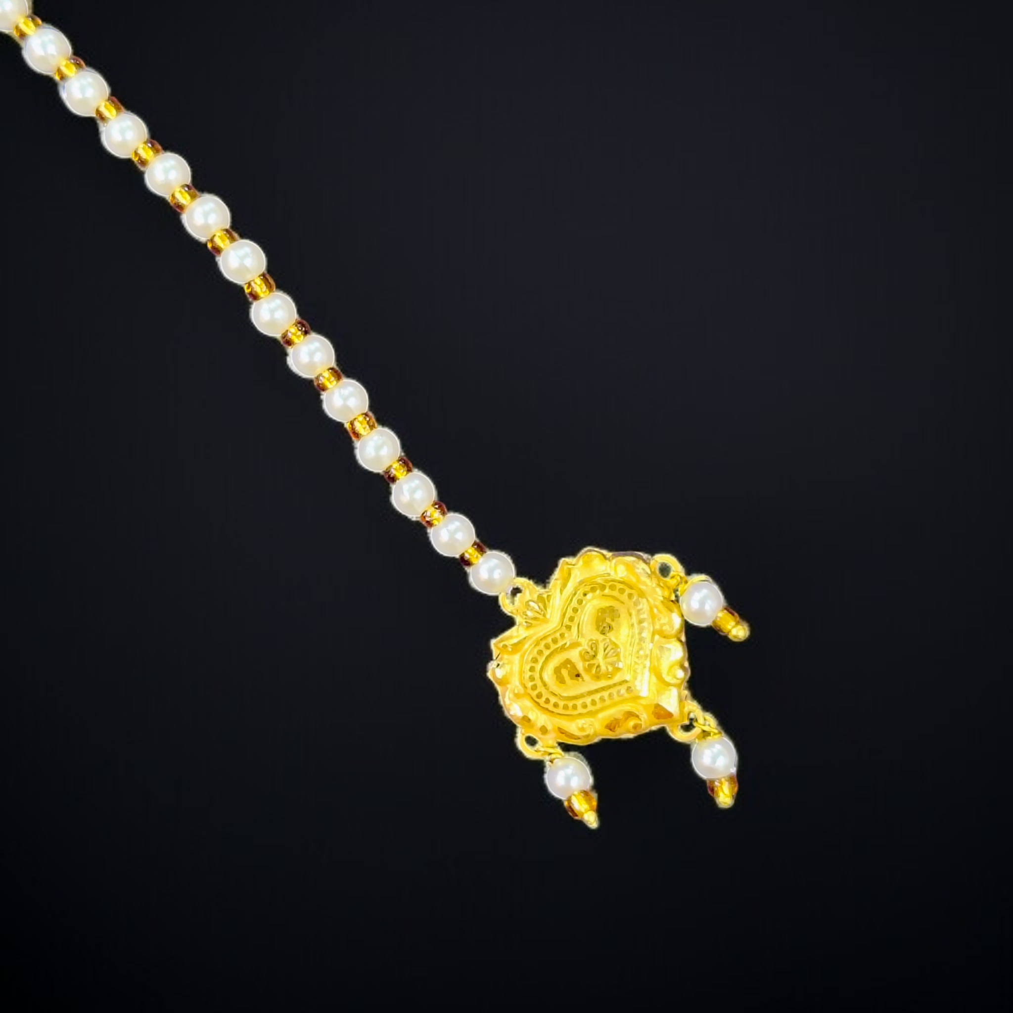 (GTMT) STAR LOVE DESIGN (WGT: 0.260 GM APPROX) KDM GOLD (MANGTIKA) MOTI TICKLY 1 PIECE (50 TONCH) BEST FOR GIFT IN MARRIAGE.