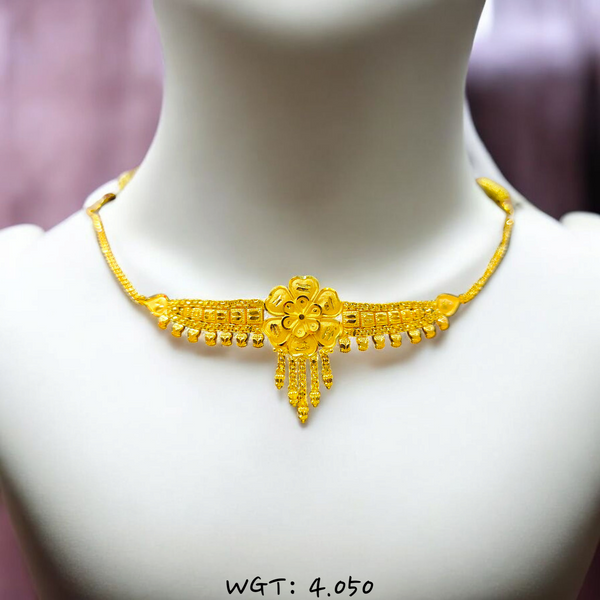 RAJLAXMI WGT: 4.050 GM APPROX HUID HALLMARK 22KT GOLD CHOKER 1 PIECE WITH ADJUSTABLE TASSEL.