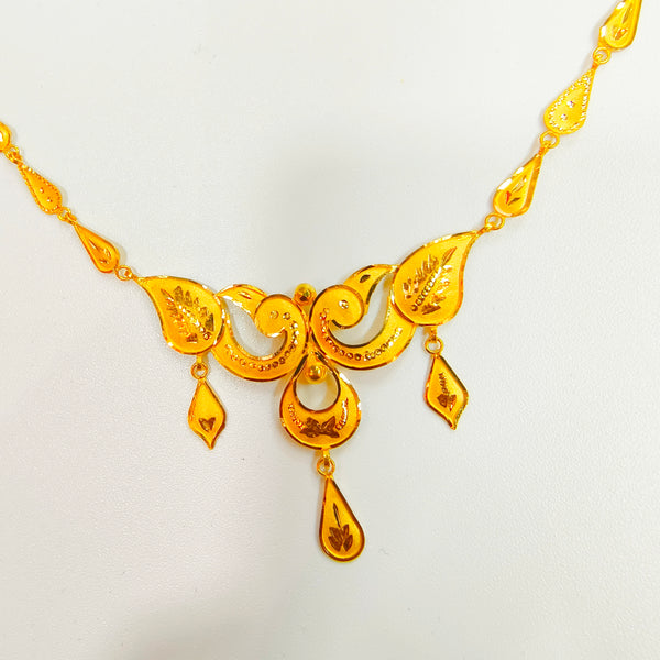 BIS CERTIFIED WGT: 3.010 GM APPROX HUID HALLMARK 22KT 916 GOLD NECKLACE CHOKER 1 PIECE FOR WOMEN.