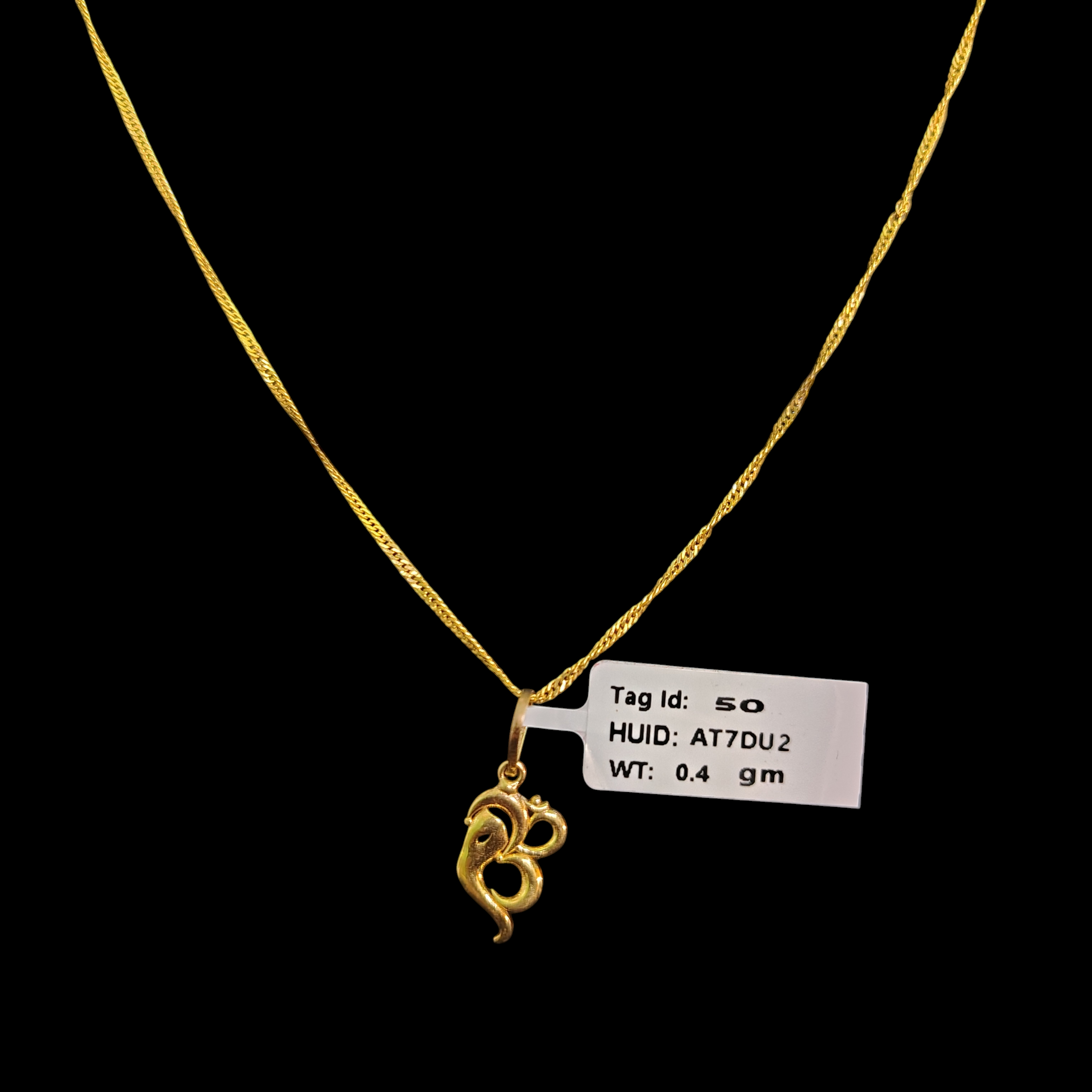 GOLD LOCKET BOYS- WGT: 0.400 GM APPROX BIS CERTIFIED HUID HALLMARK 9KT GOLD LOCKET FOR MEN 1 PIECE. (CHAIN NOT INCLUDED).