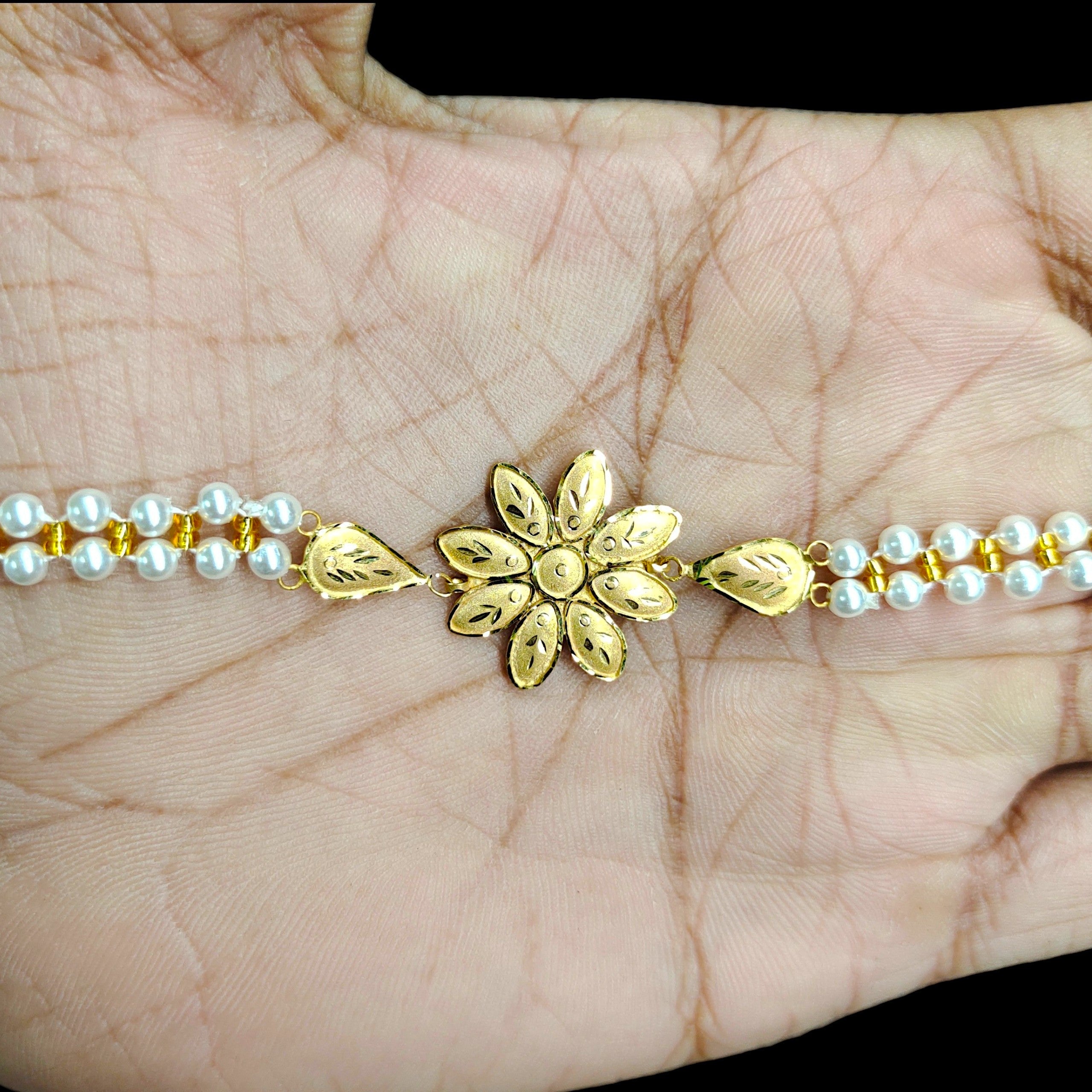 GOLD WRISTLET- (WGT: 0.730 GM APPROX) BIS CERTIFIED HUID HALLMARK 375 9KT GOLD WRISTLET (BRACELET) WITH MOTI CHAIN FOR WOMEN (ADJUSTABLE SIZE).