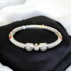 SILVER BANGLES- (SIZE 27 KHILEN) CERTIFIED BIS HALLMARK 925 SILVER BALA (MANIPUR DESIGN) APPROX WGT: 17.730 GM (1 PIECE) FOR REGULAR USE FOR WOMEN.