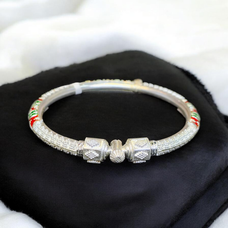 SILVER BANGLES- (SIZE 27 KHILEN) CERTIFIED BIS HALLMARK 925 SILVER BALA (MANIPUR DESIGN) APPROX WGT: 17.730 GM (1 PIECE) FOR REGULAR USE FOR WOMEN.