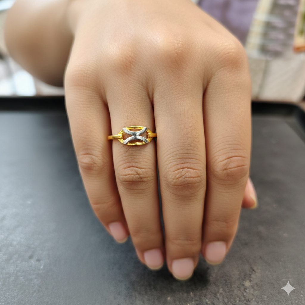 LADIES RING- TRJ (SIZE:17) WGT: 0.950 GM APPROX BIS CERTIFIED HUID HALLMARK 9KT GOLD FINGER RING FOR WOMEN 1 PIECE.