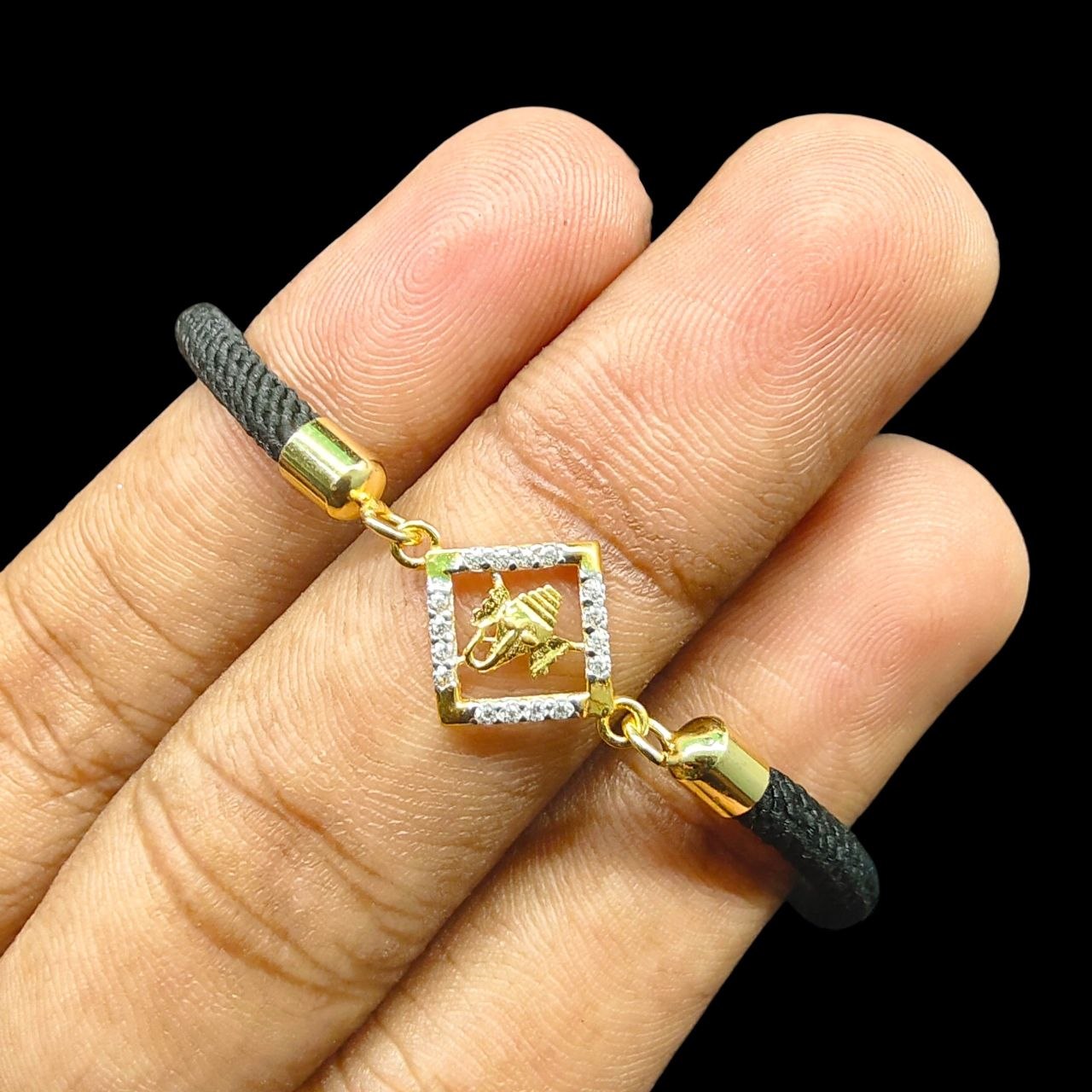 RAKHI- (WGT: 0.460 GM APPROX) BIS CERTIFIED HUID HALLMARK 375 9KT GOLD RAKHI FOR YOUR BELOVED BROTHER (ADJUSTABLE SIZE).