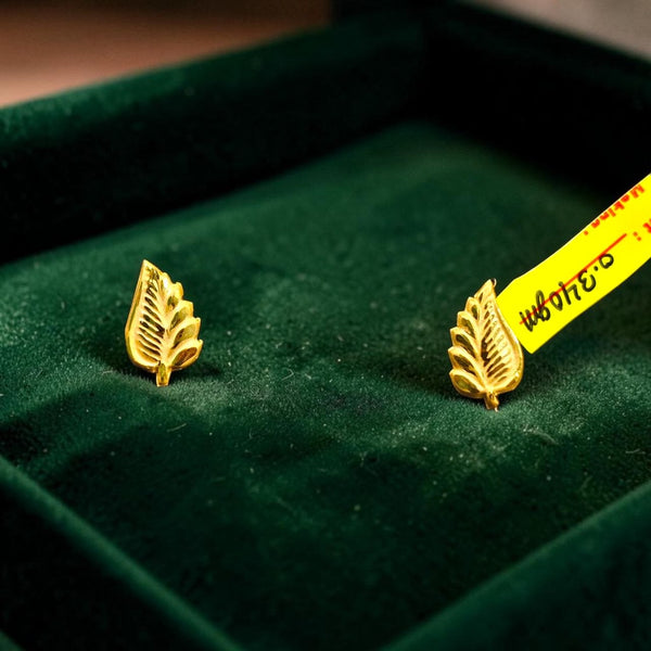 GOLD TOPS- BIS CERTIFIED (WGT: 0.340 GM APPROX) HUID HALLMARK 375 9KT GOLD TOPS 1 PAIR BEST FOR MARRIAGE GIFT.