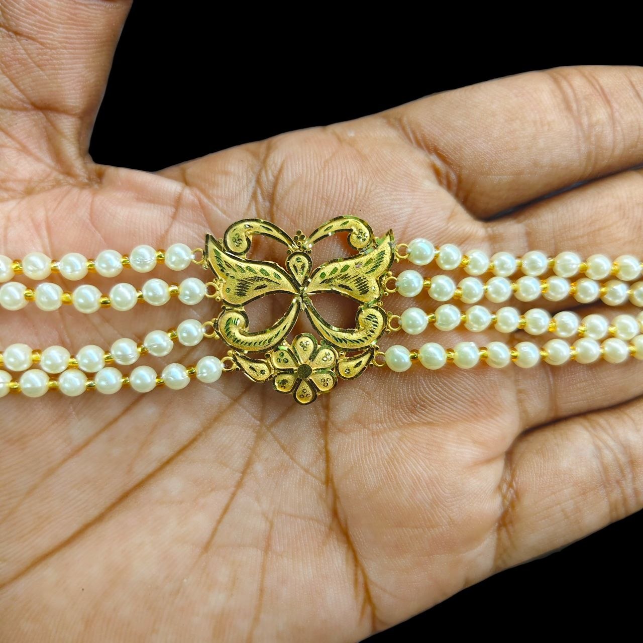 GOLD MANTASHA- (WGT: 1.290 GM APPROX) BIS CERTIFIED HUID HALLMARK 375 9KT GOLD MOTI MANTASHA WITH PEARL CHAIN FOR WOMEN.(XD6DEK)