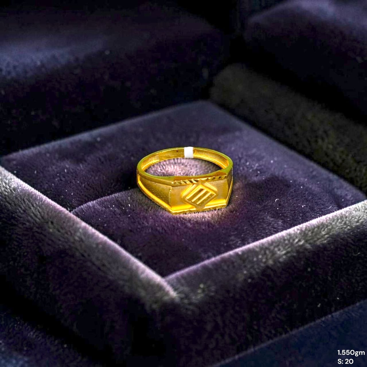 GENTS RING- TRJ (SIZE:20) WGT: 1.550 GM APPROX BIS CERTIFIED HUID HALLMARK 9KT GOLD FINGER RING FOR MEN 1 PIECE.(7ZNU13)