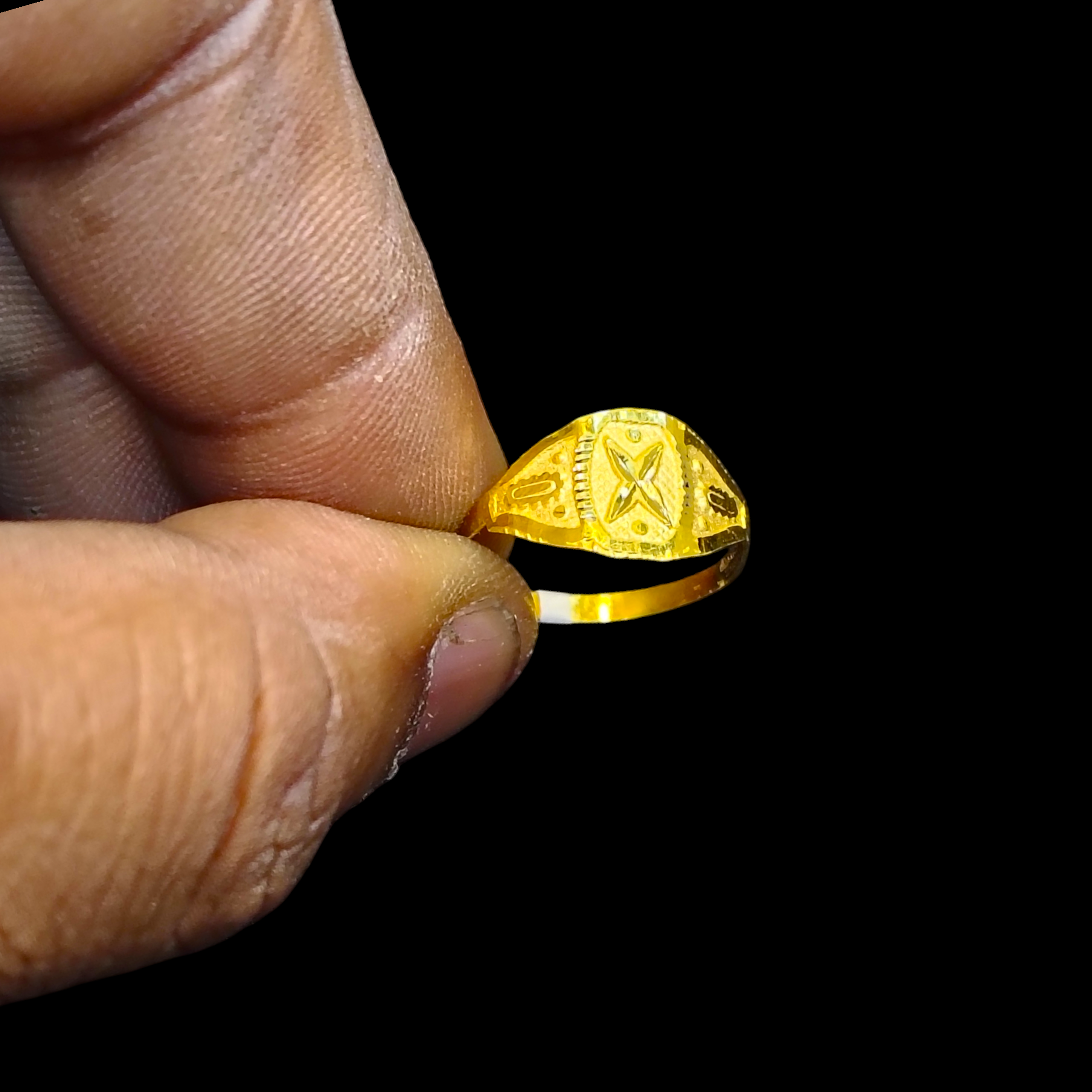 BABY JEWELLERY- TRJ WGT: 0.310 GM APPROX 375 9KT HUID HALLMARK GOLD BABY FINGER RING 1 PIECE FOR RICE CEREMONY & BIRTHDAY.