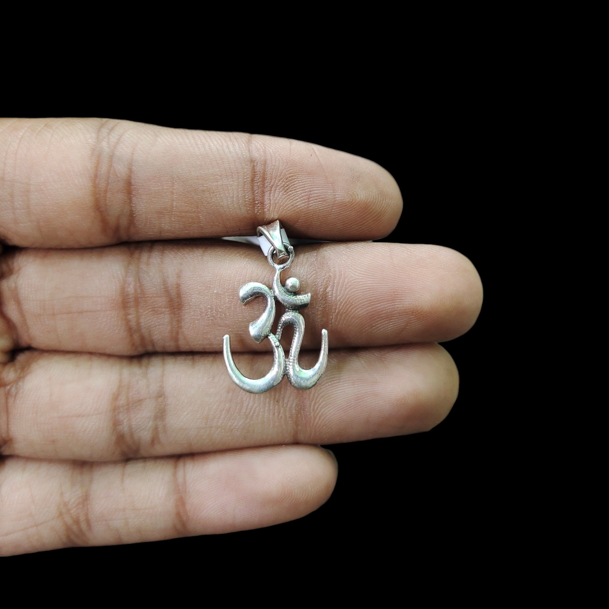 SILVER PENDANT- CERTIFIED BIS HALLMARK 925 SILVER RELIGIOUS PENDANT (UNISEX) FOR REGULAR USE- (SOLD ON MRP) - *CHAIN NOT INCLUDED*