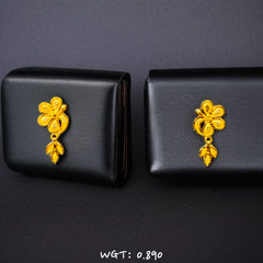 RAJLAXMI WGT: 0.890 GM APPROX HUID HALLMARK 916 22KT GOLD EAR TOPS STUD 1 PAIR FOR REGULAR USE.