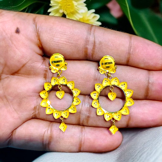 (GER22) BIS CERTIFIED WGT: 2.210 GM APPROX HUID HALLMARK 916 22KT GOLD EARRINGS KANBALA 1 PAIR FOR WOMEN.
