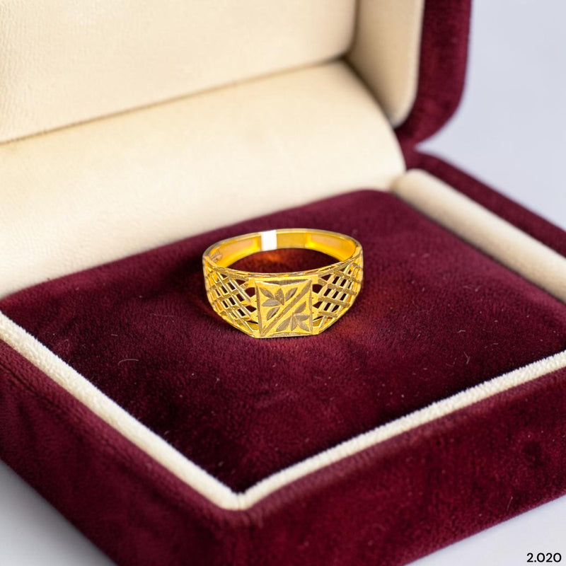GENTS RING- SIZE:21 (WGT: 2.020 GM APPROX) BIS CERTIFIED HUID HALLMARK 916 22KT GOLD GENTS FINGER RING FOR MEN 1 PIECE.(NHLIEY)