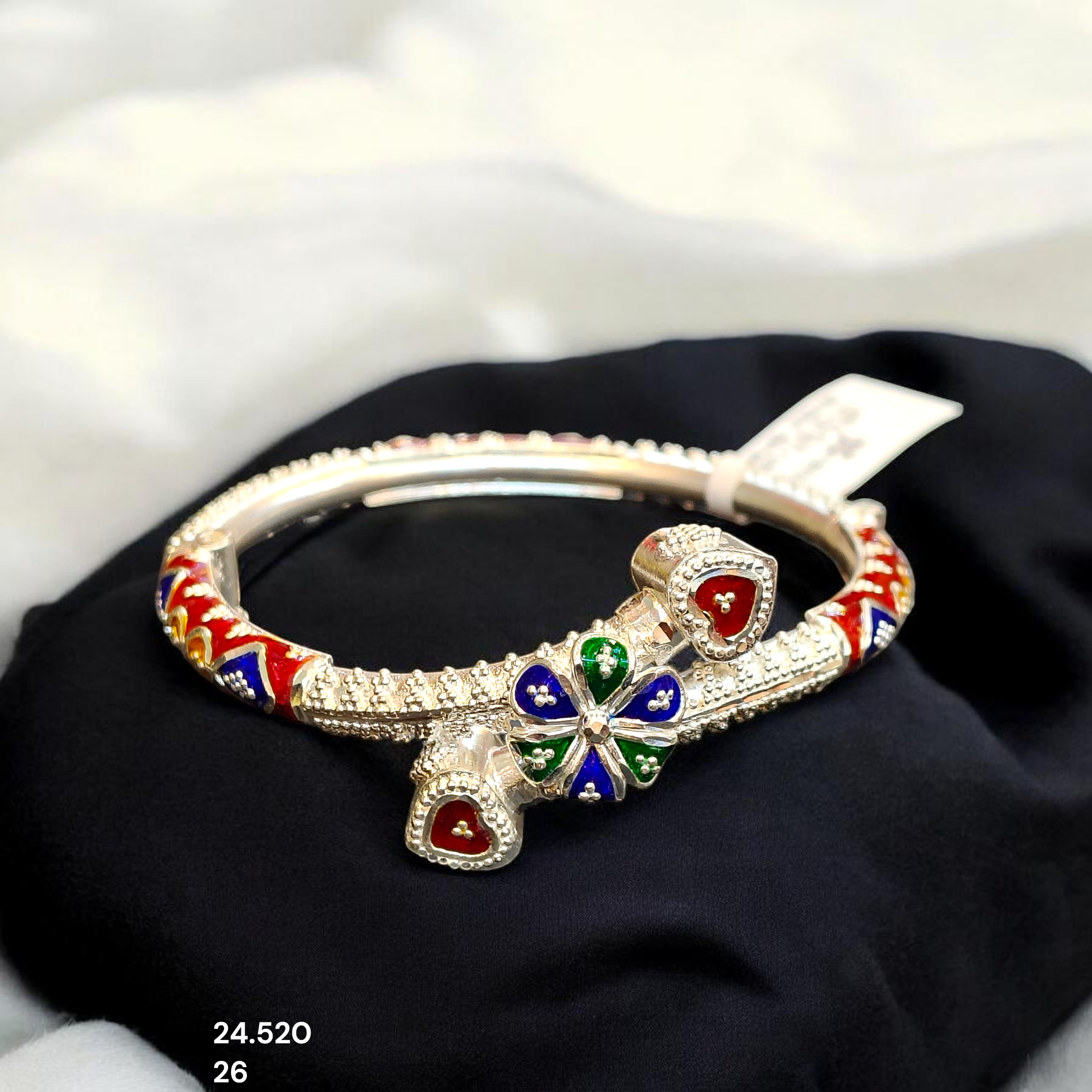 LUXURY SILVER BALA- (SIZE 26 KHILEN) CERTIFIED BIS HALLMARK 925 SILVER BALA (MANIPUR DESIGN) APPROX WGT: 24.520 GM (1 PIECE) FOR REGULAR USE FOR WOMEN.