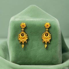GOLD EARRINGS- (Y1HEEQ)-(HXWRZ2) (WGT: 3.160 GM APPROX) BIS CERTIFIED HUID HALLMARK 916 22KT GOLD EARRINGS 1 PAIR FOR WOMEN.