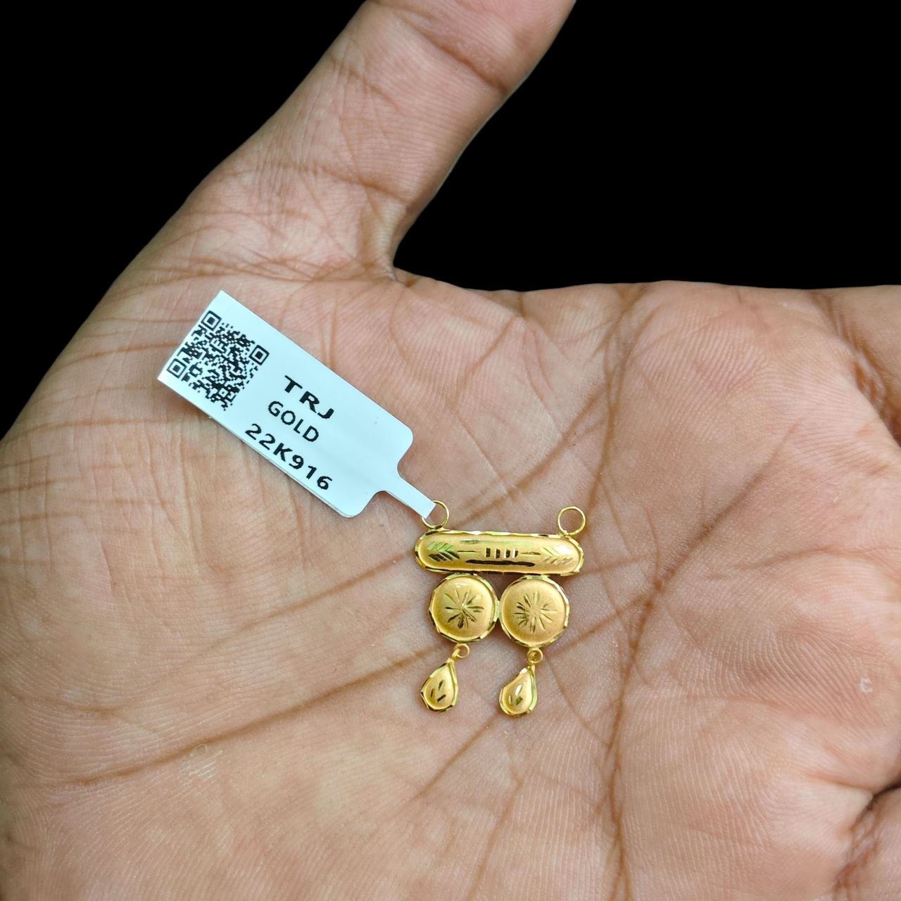 GOLD PENDANT- WGT: 0.580 GM APPROX 22KT HUID HALLMARK GOLD PENDANT MANGALSUTRA 1 PIECE WITH TASSEL.