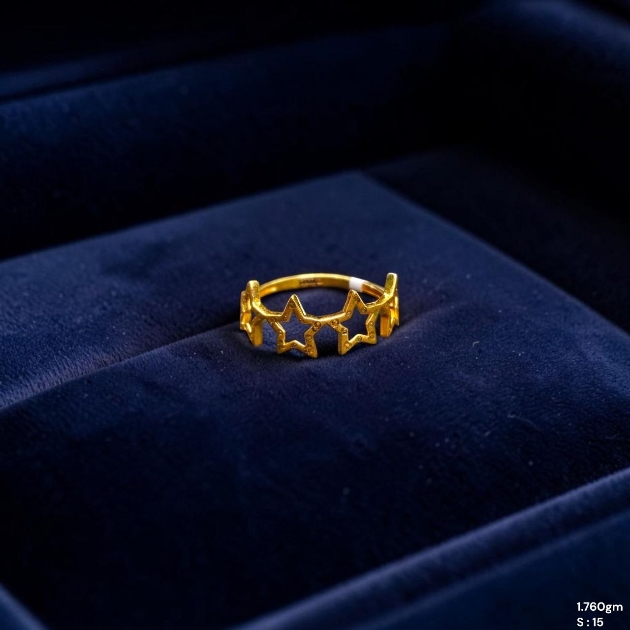 LADIES RING- (SIZE: 15) WGT: 1.760 GM APPROX BIS CERTIFIED HUID HALLMARK 916 22KT GOLD RING FOR WOMEN 1 PIECE.