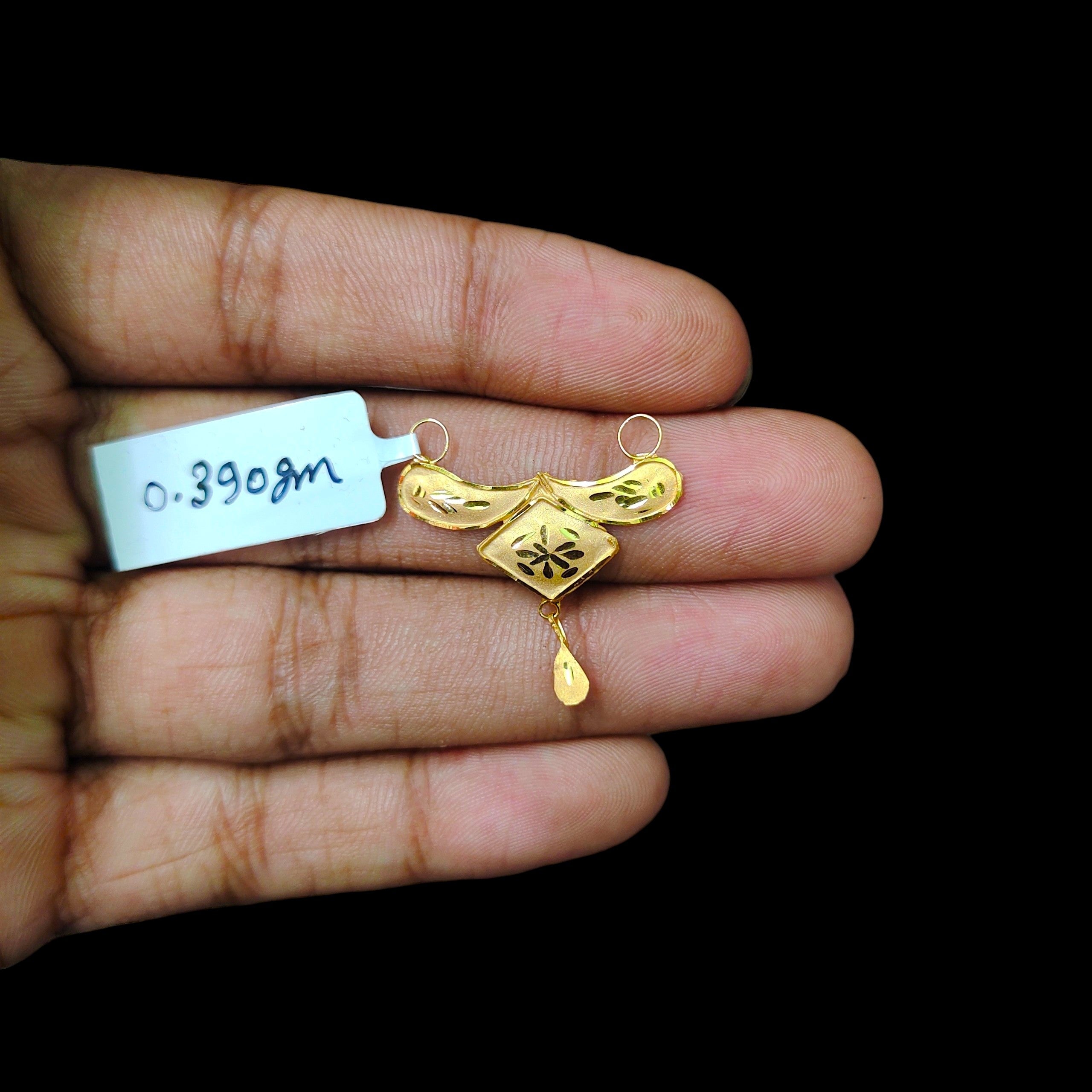GOLD PENDANT- (WGT: 0.390 GM APPROX) BIS CERTIFIED HUID HALLMARK 375 9KT GOLD PENDANT FOR WOMEN 1 PIECE WITH FREE MANGALSUTRA & TASSEL.