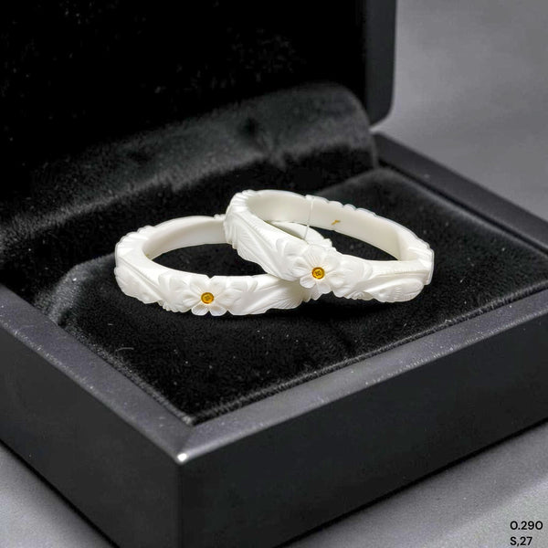 GSB9K- (F537XB)-(M8BYRC) (SIZE:27) (WGT: 0.290 GM APPROX) BIS CERTIFIED HUID HALLMARK 375 9KT GOLD SAKHA BADHANO 1 PAIR FOR WOMEN NOT FOR REGULAR USE.