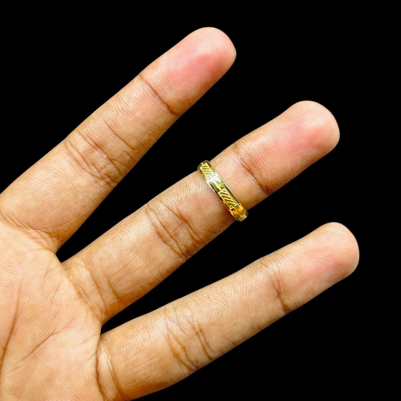 LADIES RING- (SIZE: 13) WGT: 1.950 GM APPROX BIS CERTIFIED HUID HALLMARK 9KT GOLD THUMB RING FOR UNISEX 1 PIECE.