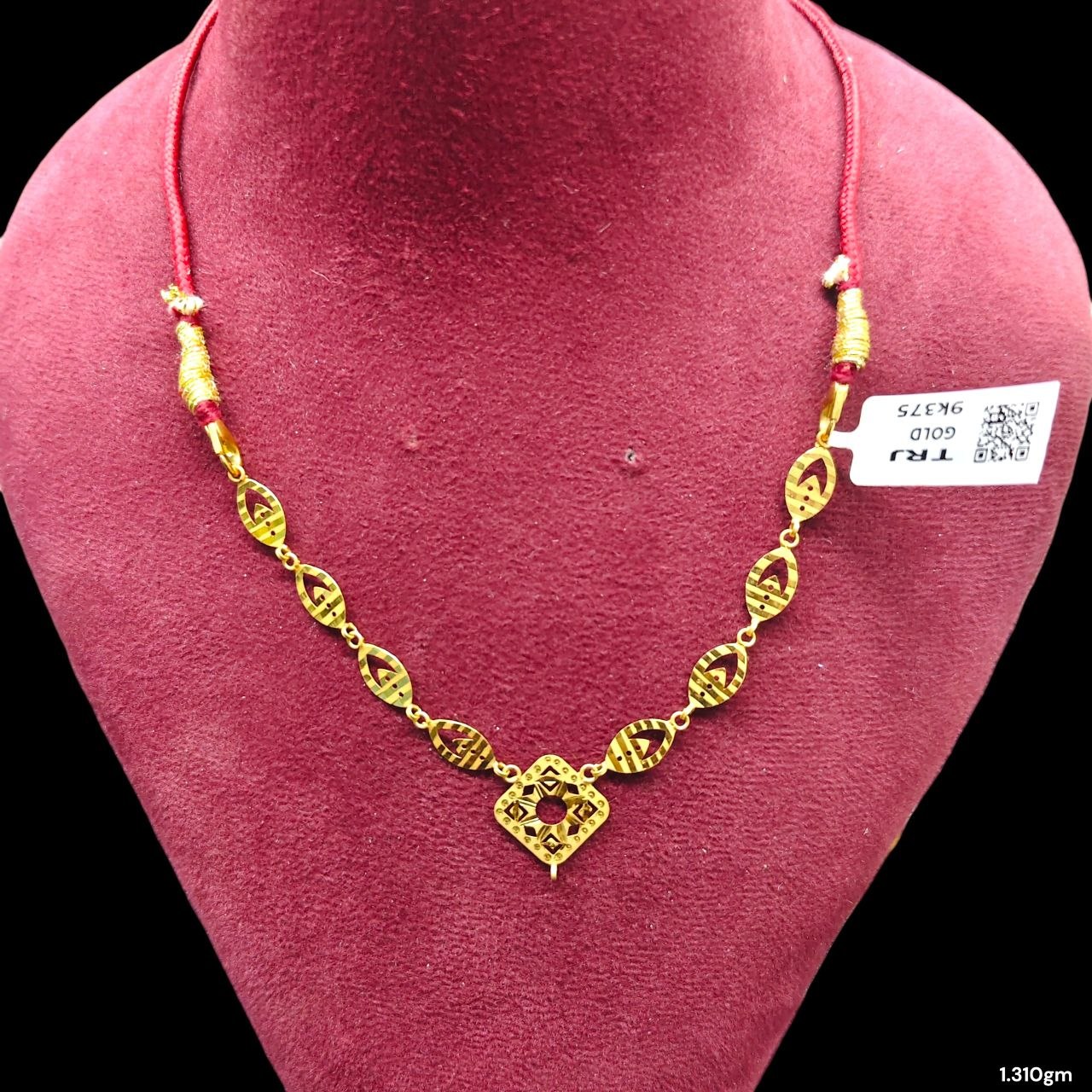 GOLD CHOKER NECKLACE-(WGT: 1.310 GM APPROX) BIS CERTIFIED HUID HALLMARK 9KT GOLD NECKLACE 1 PIECE FOR WOMEN.