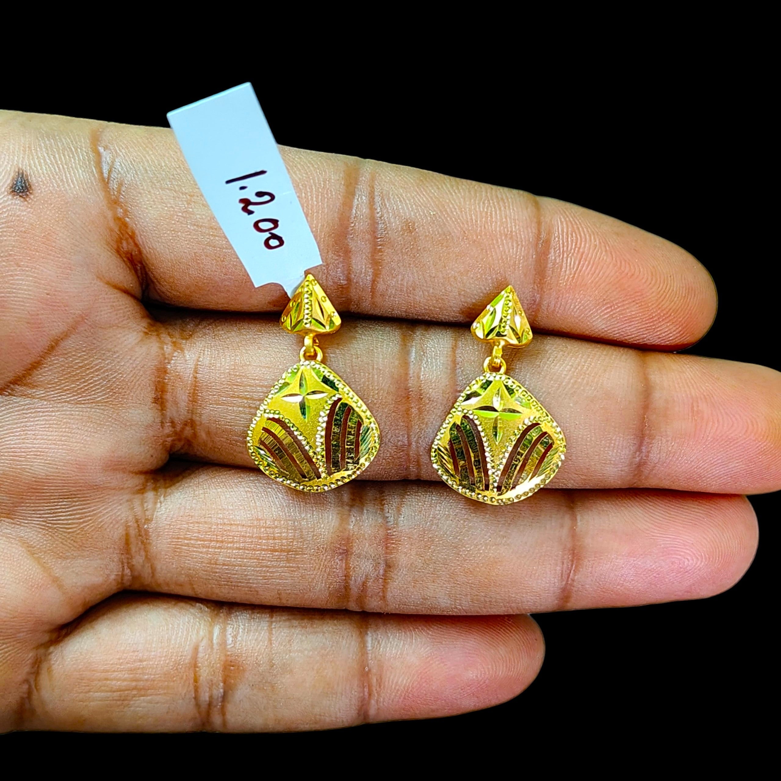 GOLD EARRINGS- (WGT: 1.200 GM APPROX) BIS CERTIFIED HUID HALLMARK 9KT GOLD EARRINGS 1 PAIR FOR WOMEN (BEST FOR GIFT IN MARRIAGE).