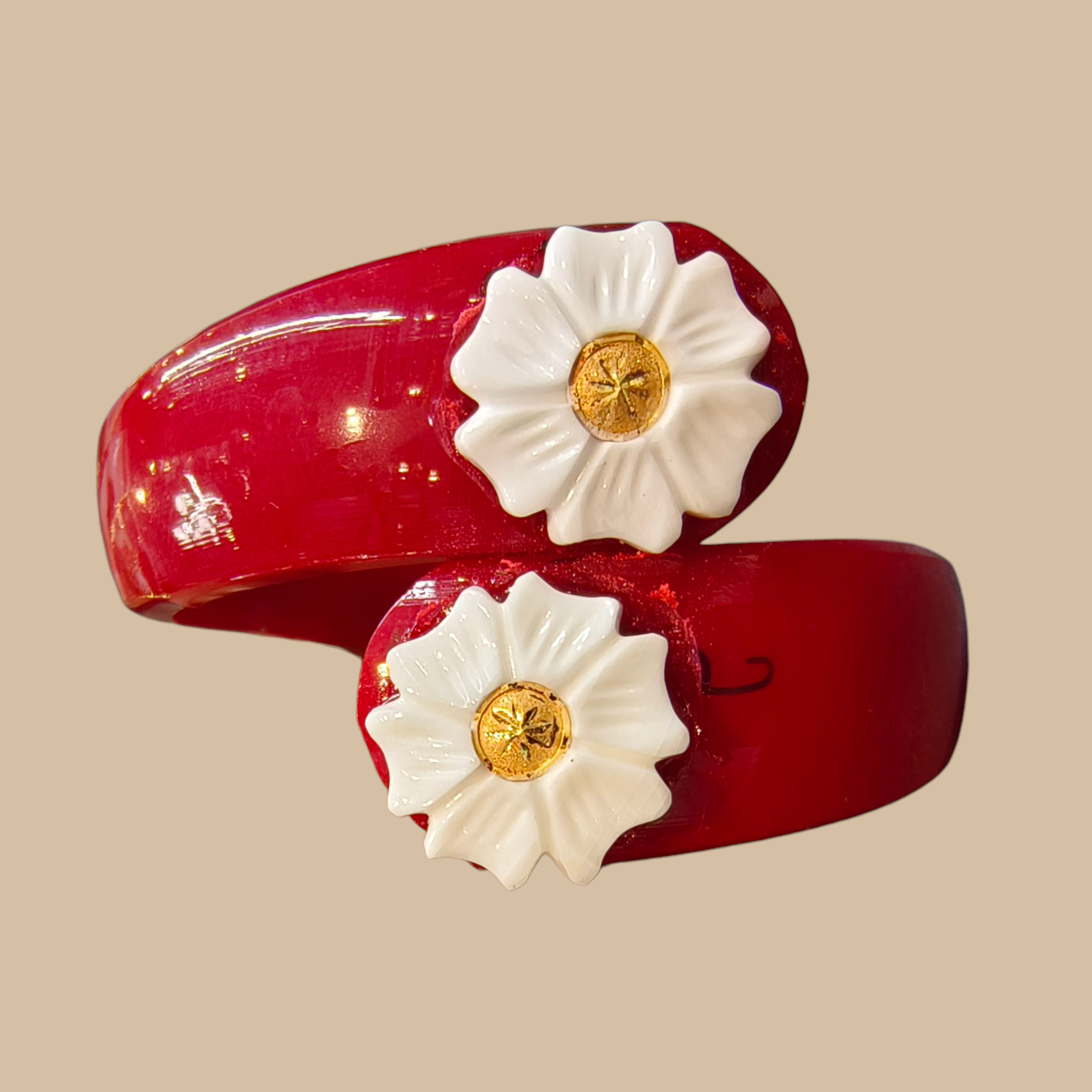 CHALLENGE ON PRICE (TSP) FLOWER DESIGN TILOTAMA POLA WGT: 0.100 GM APPROX. HUID HALLMARK 22KT GOLD POLA BANGLE 1 PIECE FOR GIFTING YOU LOVED ONES. (GET ANY DESIGN AS PER SIZE AVAILABLITY).