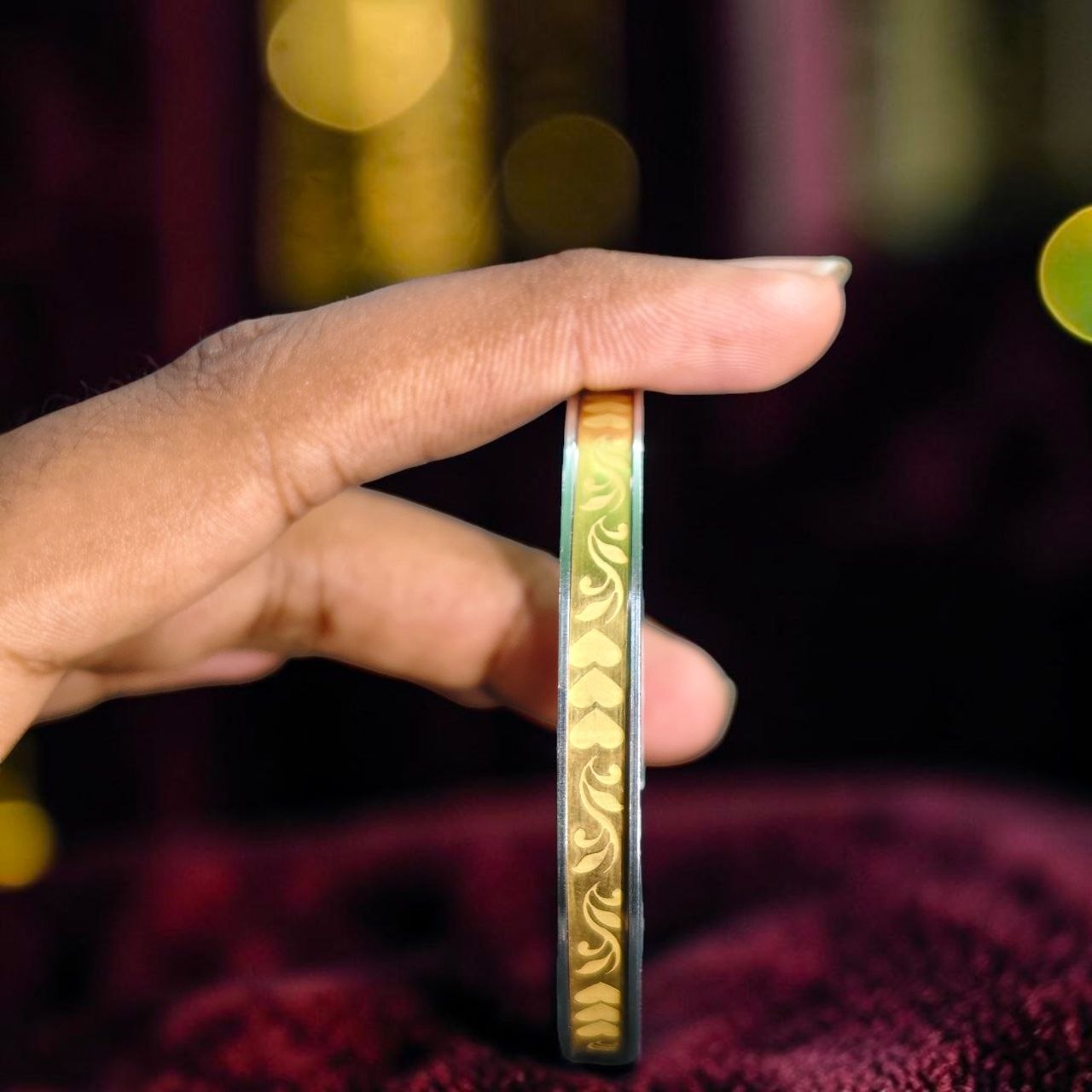 GOLD NOA- BIS CERTIFIED (WGT: 0.400 GM APPROX) HUID HALLMARK 9KT GOLD LAZER NOA BADHANO BANGLES 1 PIECE. (GET ANY DESIGN AS PER STOCK.