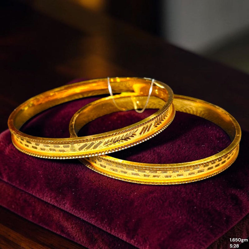 GOLD CHURI- SIZE-28 (WGT: 1.650 GM APPROX) BIS CERTIFIED HUID HALLMARK 22KT GOLD SOCKET CHURI (CHILA PATH DESIGN) 1 PAIR FOR REGULAR USE FOR WOMAN.