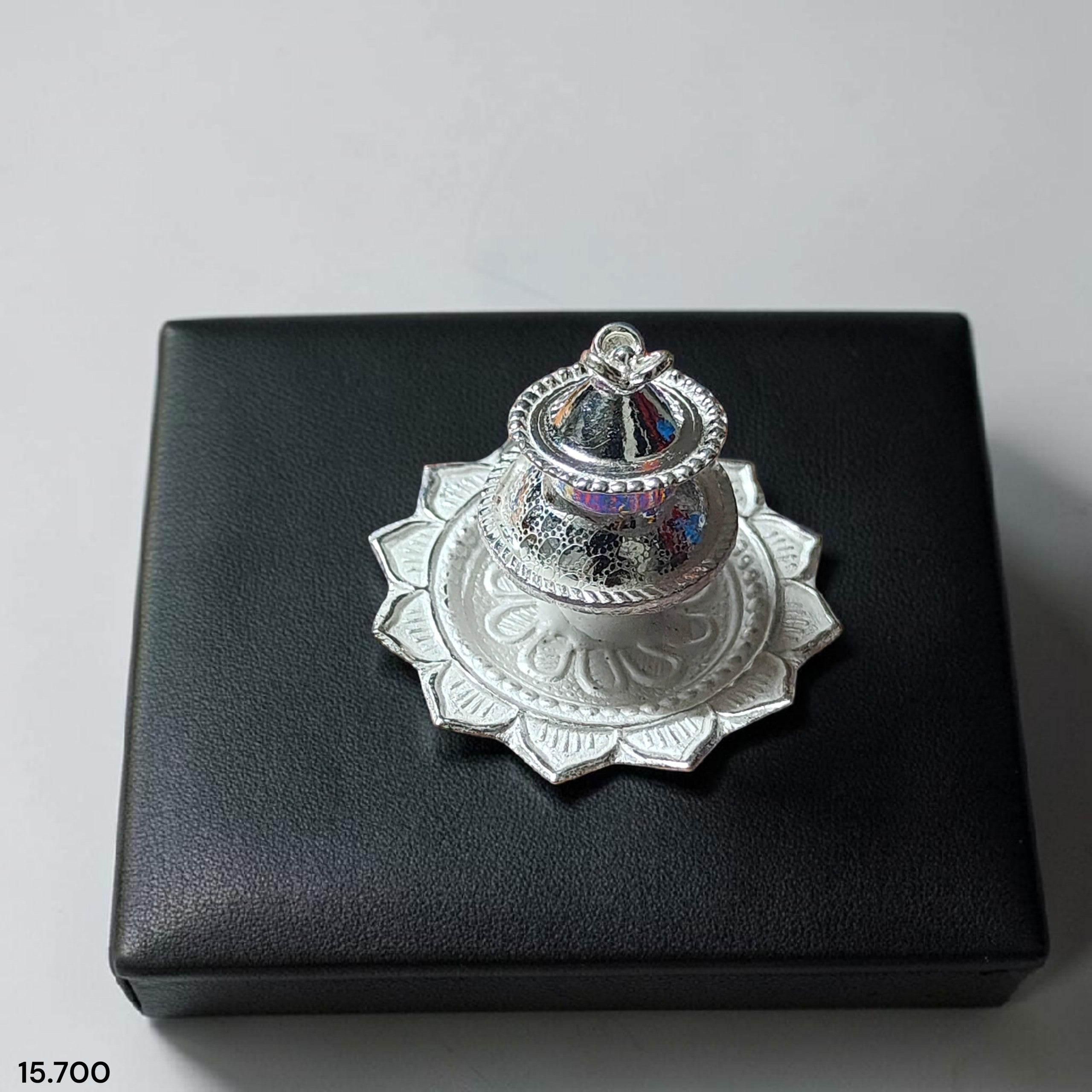 SINDOOR KOUTO - (WGT: 15.700 GM APPROX) 625 SILVER SINDOOR POT 1 PIECE FOR MARRIAGE GIFT PURPOSE.