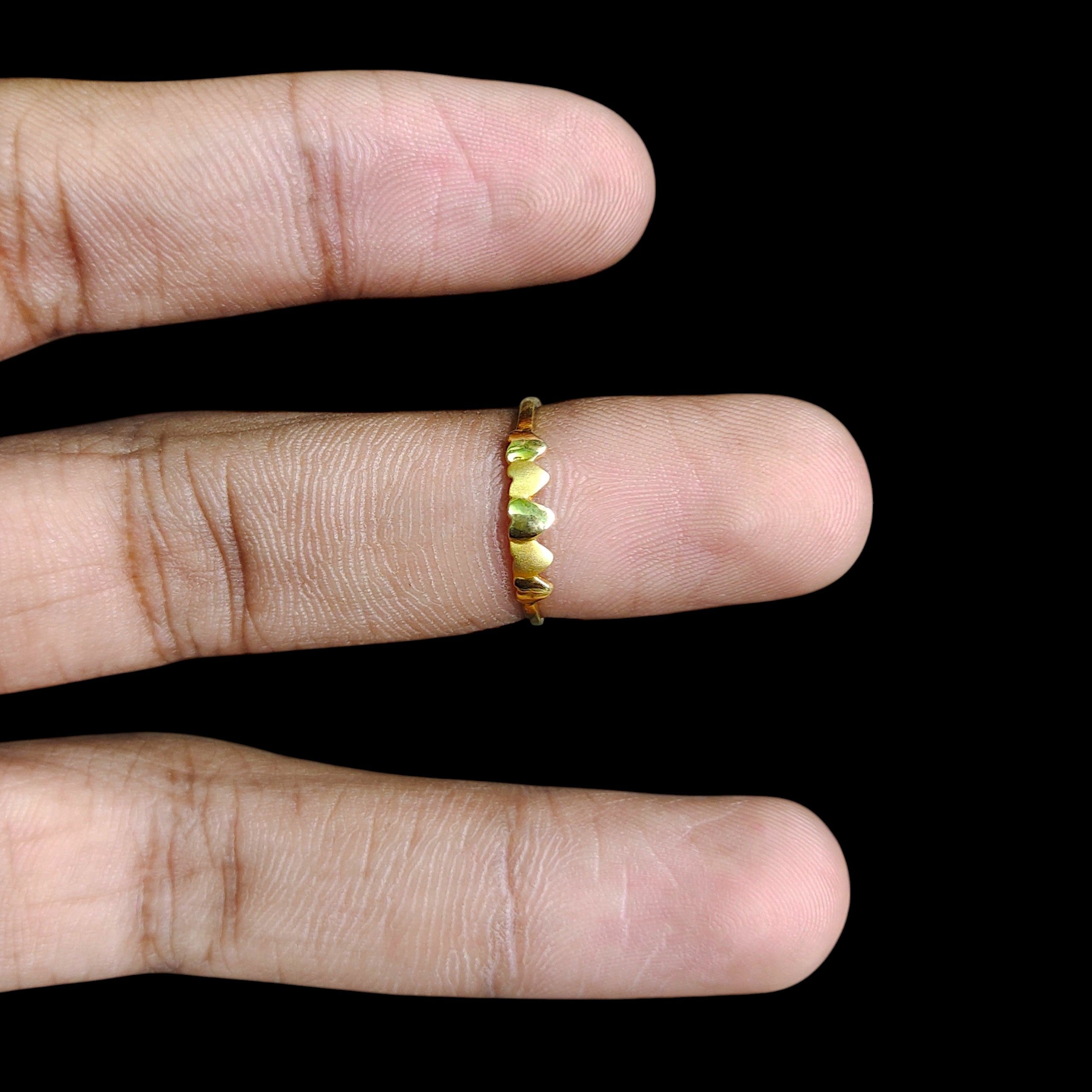 LADIES RING- (SIZE: 10) WGT: 0.700 GM APPROX 14KT HALLMARK GOLD RING FOR WOMEN 1 PIECE.