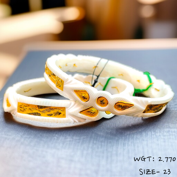 TRJ (SIZE: 23) WGT: 2.770 GM APPROX HUID HALLMARK 22KT GOLD SAKHA BANGLES 1 PAIR DESIGN FOR REGULAR USE.