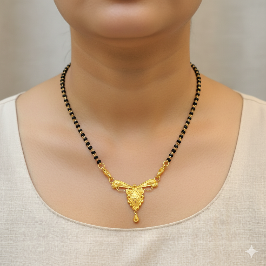 (GPM) TRJ WGT: 1.010 GM APPROX 22KT HUID HALLMARK GOLD PENDANT MANGALSUTRA 1 PIECE WITH TASSEL.