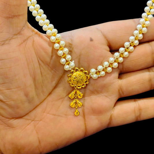 (GMP22) BIS CERTIFIED WGT: 0.900 GM APPROX HUID HALLMARK 916 22KT GOLD MOTI PENDANT 1 PIECE FOR YOUR BEAUTIFUL WIFE.