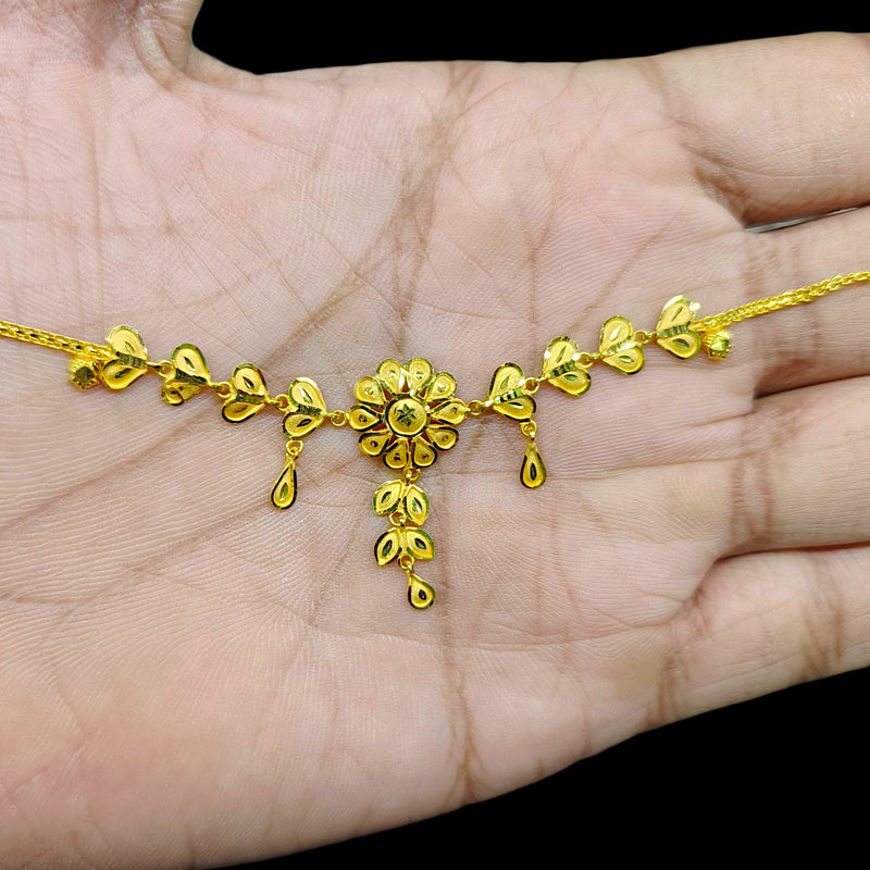 GCN22K- (Z5L9JY)-(WGT: 2.930 GM APPROX) BIS CERTIFIED HUID HALLMARK 916 22KT GOLD CHOKER 1 PIECE FOR WOMEN.