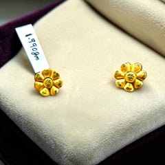 GOLD TOPS- BIS CERTIFIED WGT: 1.990 GM APPROX HUID HALLMARK 916 22KT GOLD TOPS 1 PAIR FOR WOMEN.