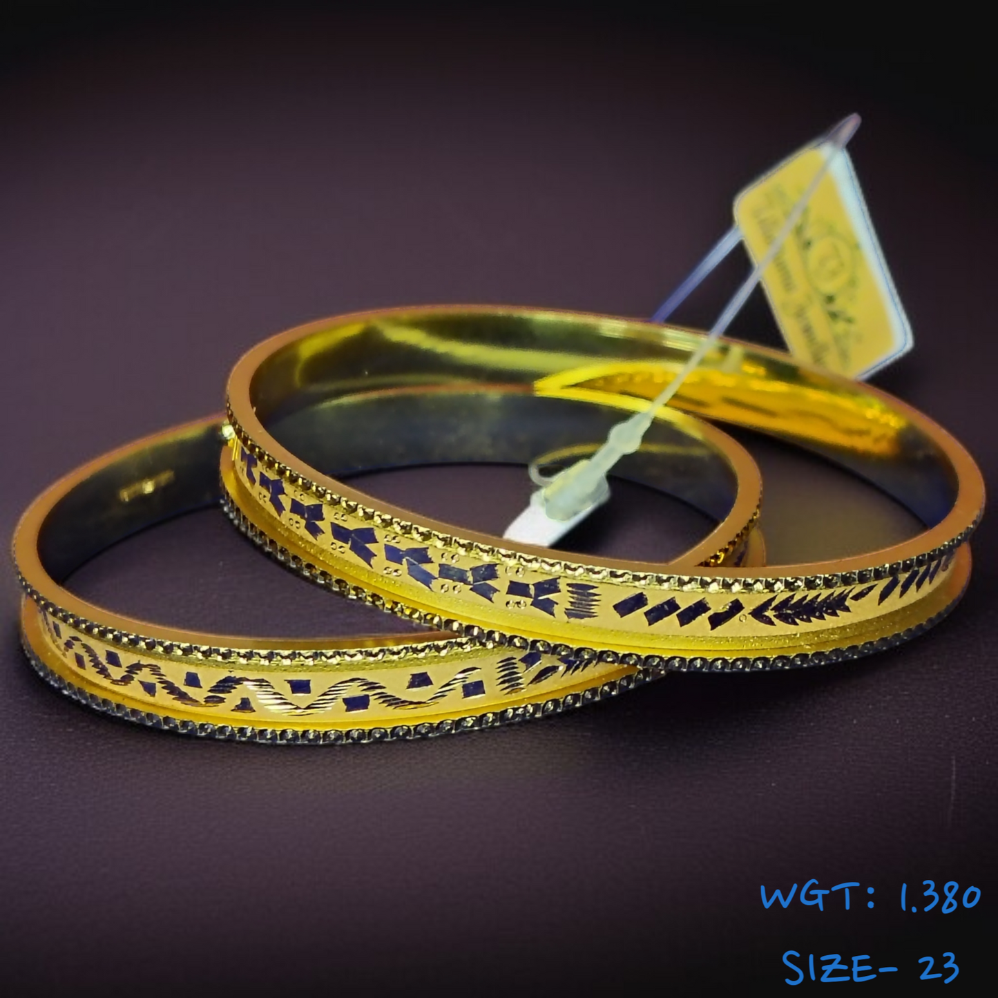 TRJ WGT: 1.380 GM APPROX (SIZE-23) 22KT HUID HALLMARK GOLD CHILA SOCKET CHURI 1 PAIR.