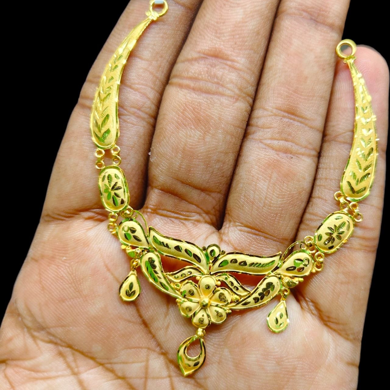 GCN9K- (WGT: 2.160 GM APPROX) BIS CERTIFIED HUID HALLMARK 9KT GOLD NECKLACE 1 PIECE FOR WOMEN.