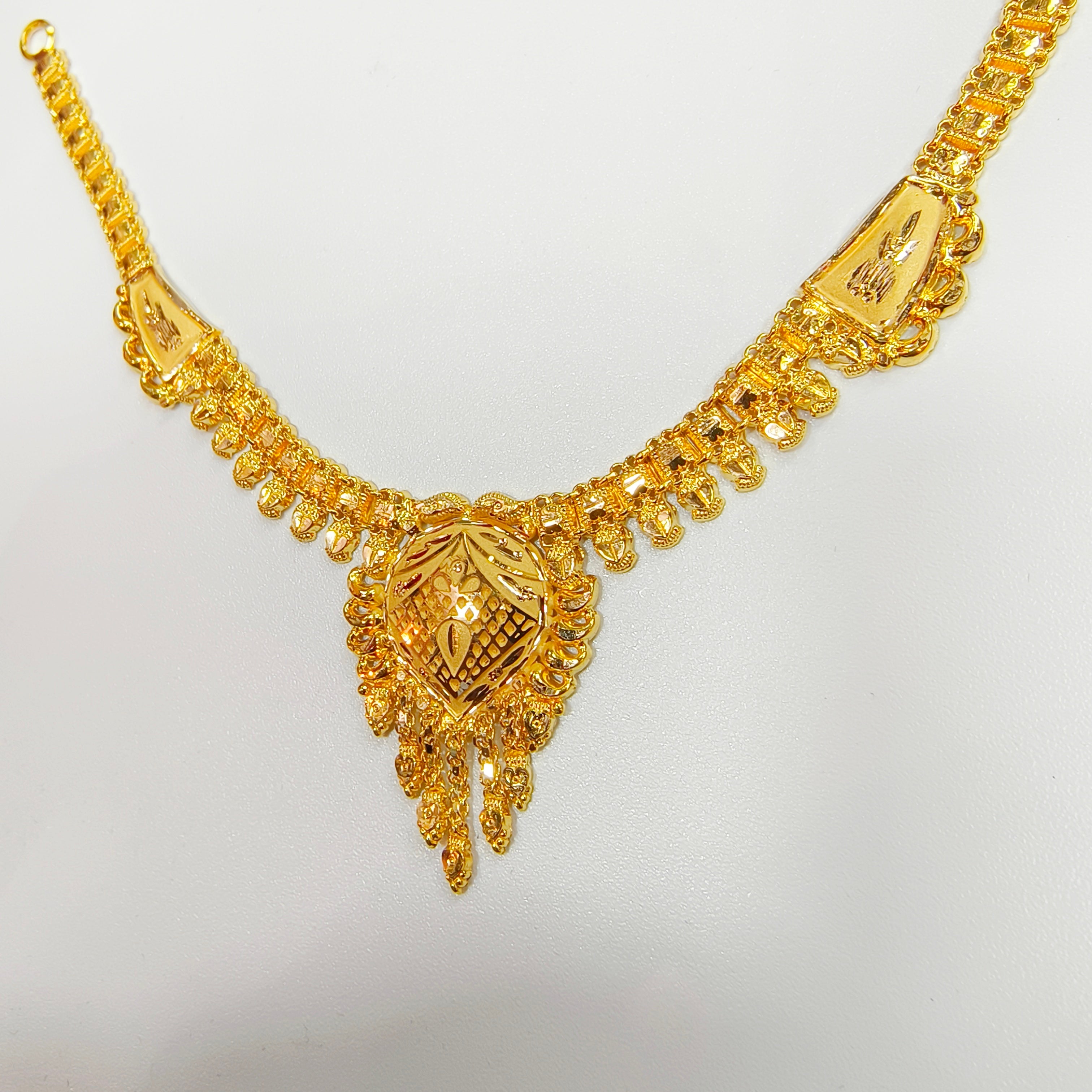 (GCN22) BIS CERTIFIED WGT: 5.830 GM APPROX HUID HALLMARK 22KT 916 GOLD NECKLACE CHOKER 1 PIECE FOR WOMEN(LAPPA DESIGN).