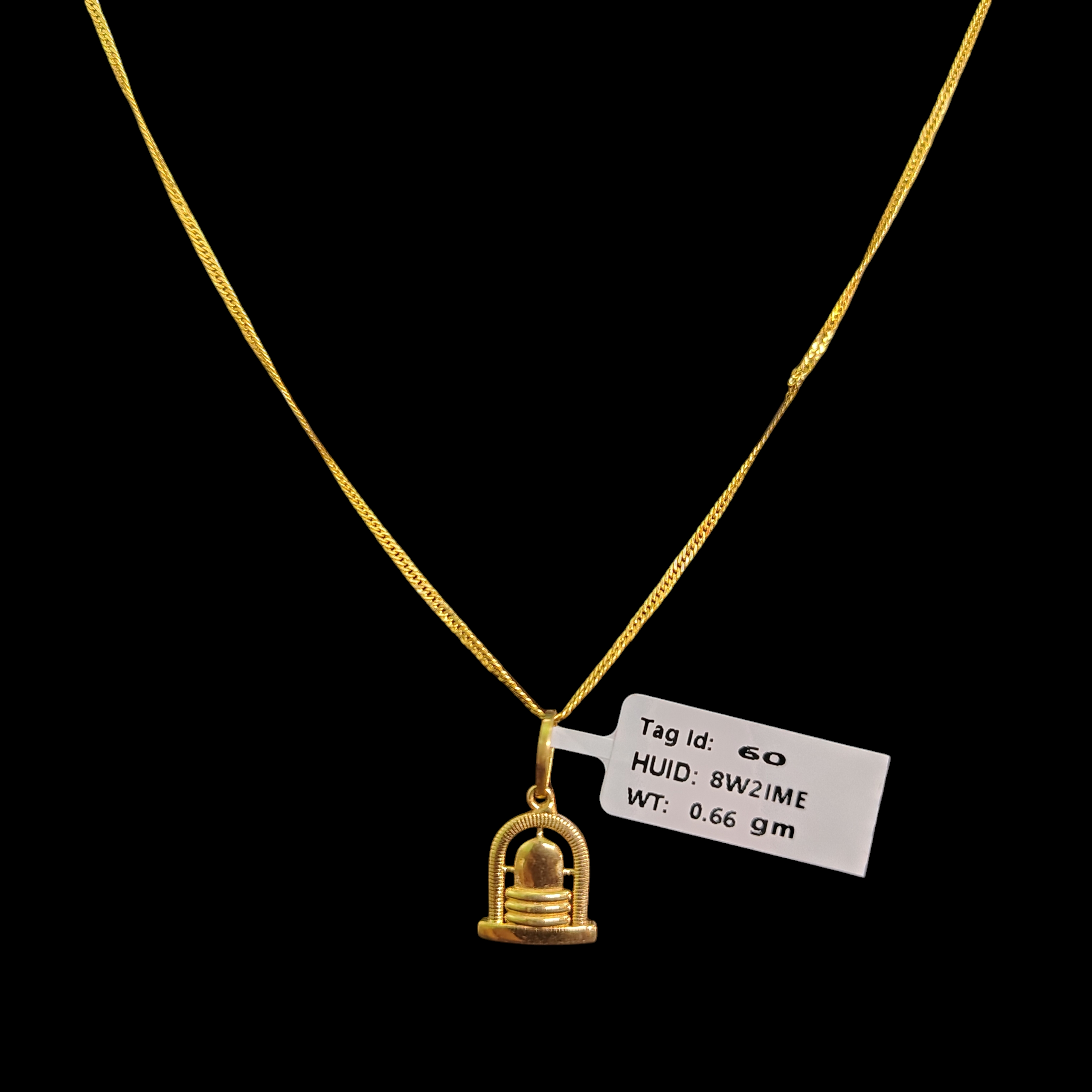GOLD LOCKET BOYS- WGT: 0.660 GM APPROX BIS CERTIFIED HUID HALLMARK 9KT GOLD LOCKET FOR MEN 1 PIECE. (CHAIN NOT INCLUDED).