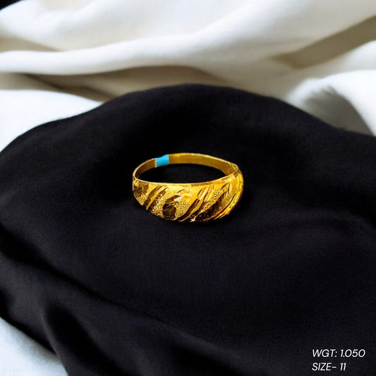(GLFR) TRJ (SIZE: 11) WGT: 1.050 GM APPROX BIS CERTIFIED HUID HALLMARK 916 22KT GOLD FINGER RING FOR WOMEN 1 PIECE.