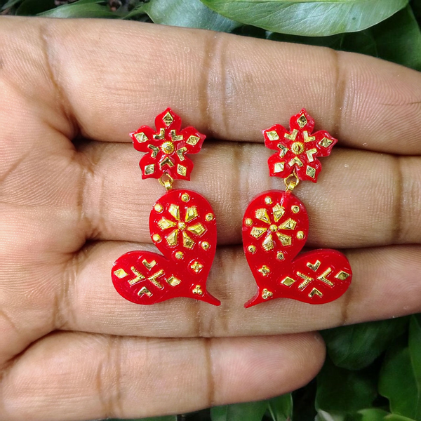 (GREAT FREEDOM OFFER) TRJ WGT: 0.900 GM APPROX HUID HALLMARK 22KT GOLD POLA EARRINGS 1 PAIR FOR WOMEN.